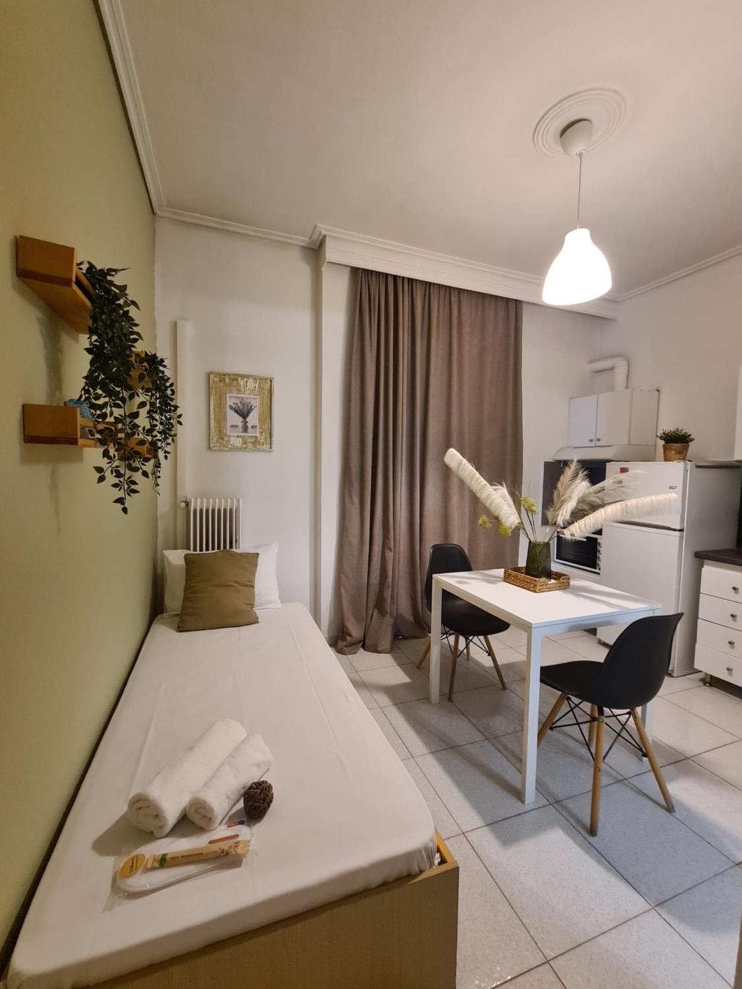 לריסה Apartment In The Heart Of The City 3 מראה חיצוני תמונה